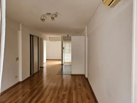 José A. Cabrera 3300