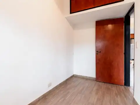Depto Tipo Casa en Venta 30 años