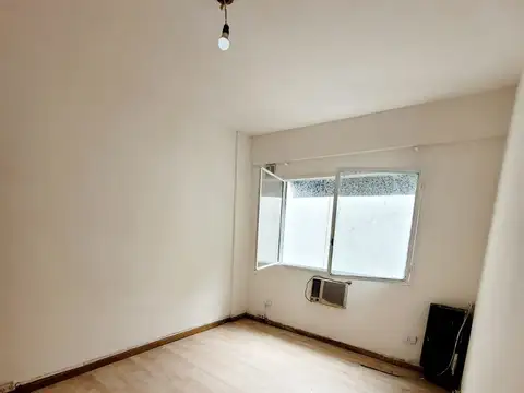 Departamento en Alquiler en Balvanera, $ 450.000