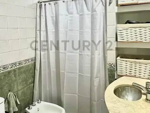 607 entre 4 y 5 , Piso 0