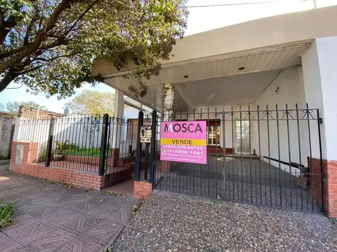 VENDO CASA MORENO SUR