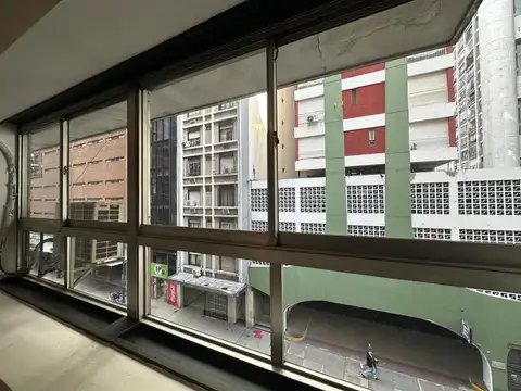 Oficina en Alquiler en Barrio Norte, $ 500.000