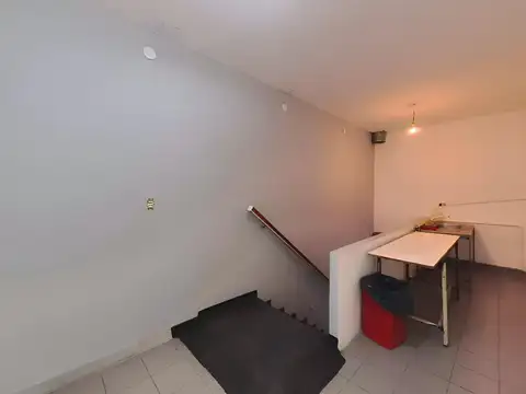 Depto Tipo Casa 4 ambientes con 3 baños