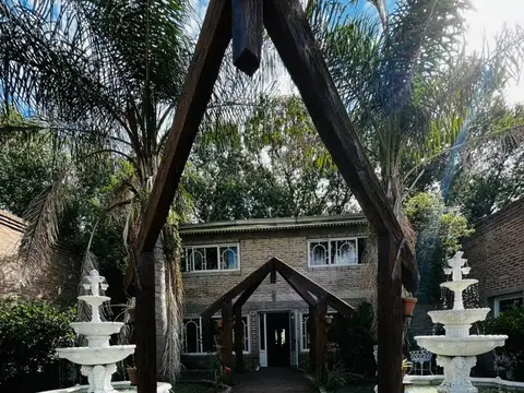 CASA EN VENTA 2 DORMITORIOS RUTA 2 + GARAGE