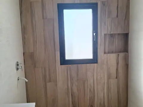 Casa en Alquiler al Oeste