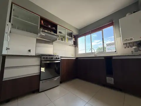 Departamento en Alquiler con 1 cocheras