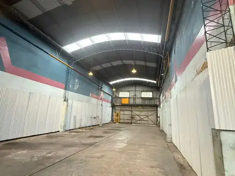 ALQUILER GALPÓN  BARRIO MARTIN - IDEAL COCHERAS