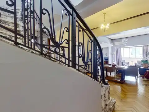 Departamento en Venta de 8 ambientes