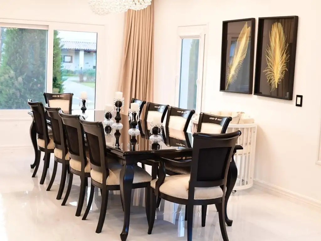 Casa en El Nacional Club De Campo de 5 dormitorios