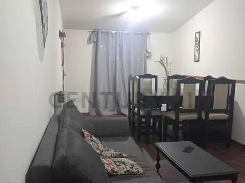 Casa 6 ambientes con 1 baño