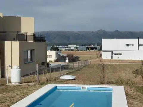 Casa venta Puerto del Aguila amoblada