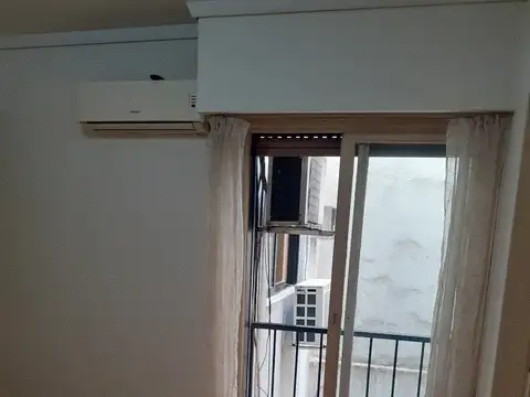 BELGRANO HERMOSO DEPARTAMENTO COMPLETO CON BAÑO Y COCINA Y LUGAR PARA LAVARROPA PARA VIVIENDA O PROF