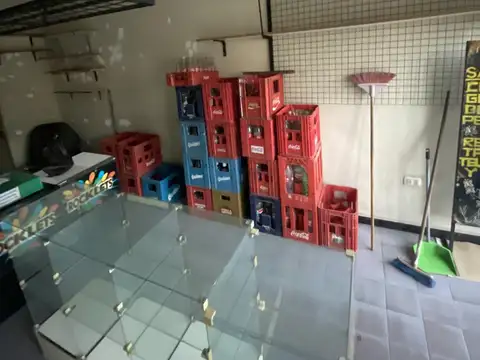 Local en Venta 44 años