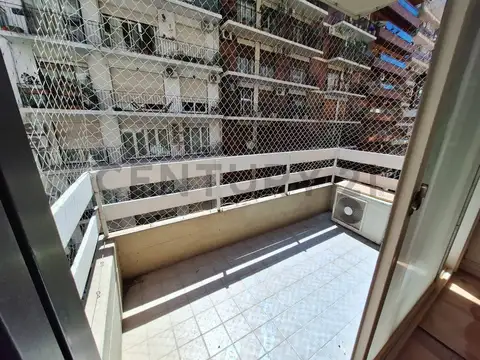 Suipacha 1200, Piso 3