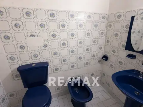 VENTA CASA  +  DEPARTAMENTO CINCO SALTOS