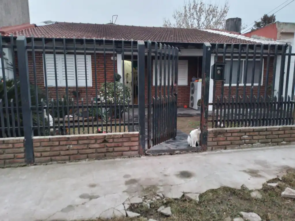Caseros e/ Avenida Rivadavia y Marinos del Fournier