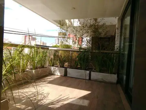 Departamento en Venta con 2 cocheras
