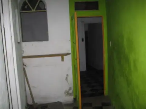 LOCAL S/AVENIDA 110 M2