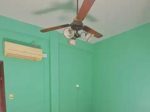 Depto Tipo Casa en Alquiler de 2 dormitorios