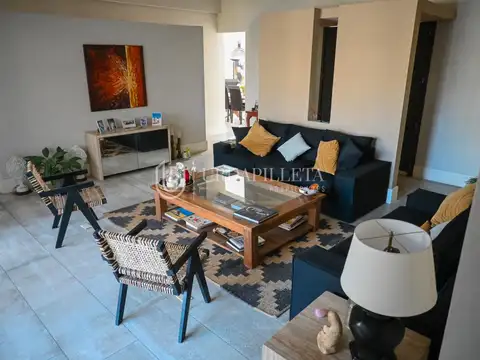 Casa 6 ambientes con 3 baños
