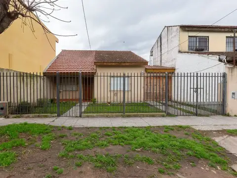 Dante Alighieri 2200