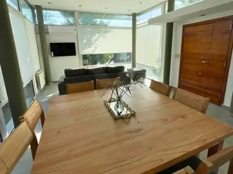 Casa en Venta en El Carmencito, USD 370.000