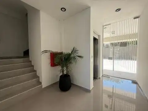 VENTA MONOAMBIENTE A ESTRENAR QUILMES