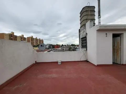 Depto Tipo Casa 3 ambientes con 1 baño