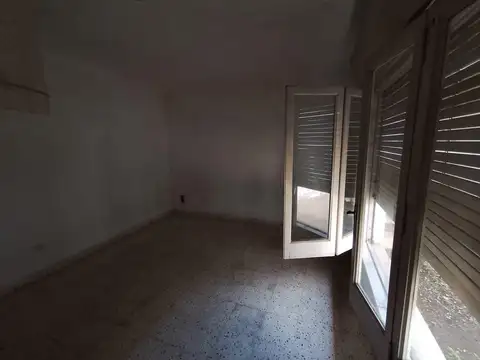 Depto Tipo Casa en Venta en Banfield, USD 62.000