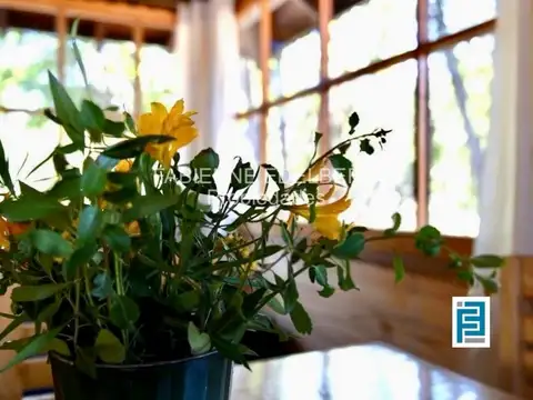 Casa con arroyo en Villa Lago Meliquina Mza V 1era Etapa Cerca del Rio