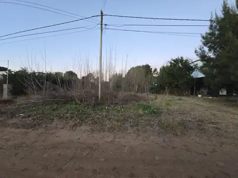 Terreno en Venta 44  mts Fondo