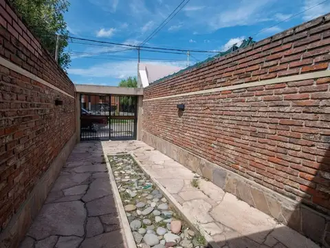 Casa en Alquiler de 2 dormitorios