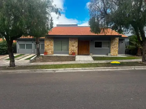 Casa en Venta en Mendoza, Capital