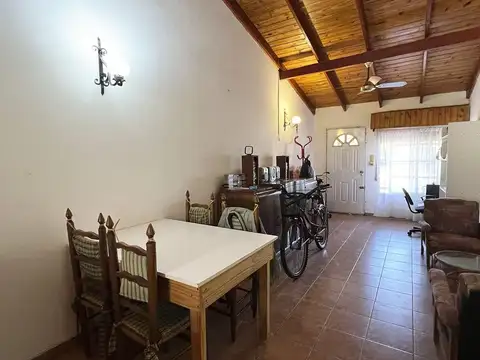 Depto Tipo Casa en Venta de 3 ambientes