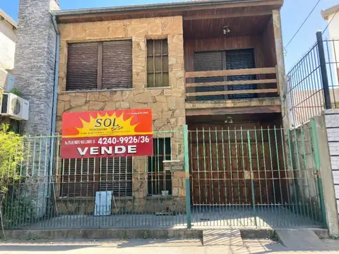 Muy linda casa de 3 ambientes