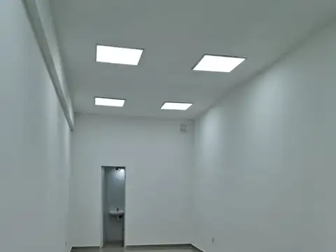 Doctor Tomás Manuel De Anchorena 11100, Piso ob