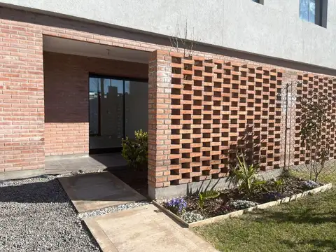 Casa en Venta en Fisherton, USD 130.000