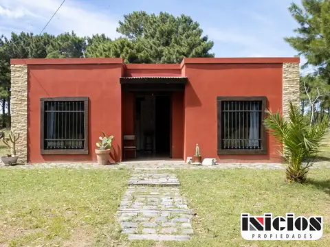 Casa térmica con diseño funcional - C430