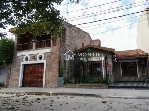 Casa Chalet  en Venta en Ciudad Jardin, Tres de Febrero, G.B.A. Zona Oeste