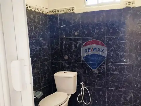 VENTA CASA + APTO CON RENTA - FLOR DE MAROÑAS