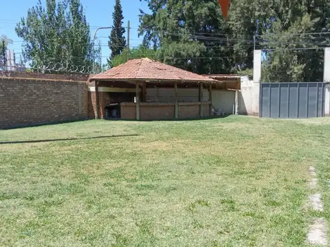Local en Venta en Villa Nueva De Guaymallen, USD 390.000