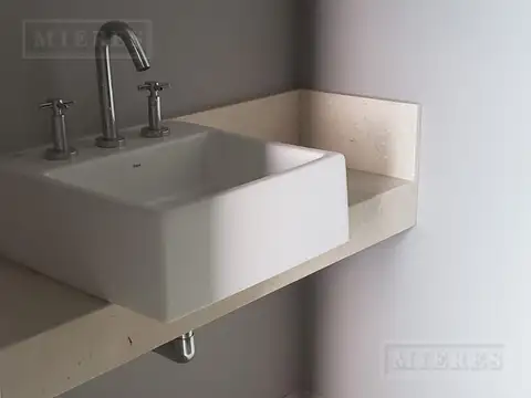 Oficina en Alquiler en Tigre Centro, USD 7.400