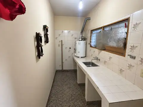 VENTA CASA LOTE PROPIO 300M² EN LAFERRERE