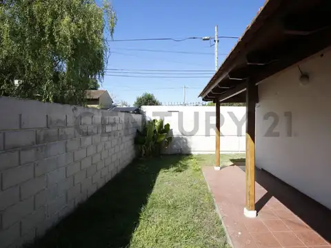 Casa en Venta en Villa Elisa, USD 105.000
