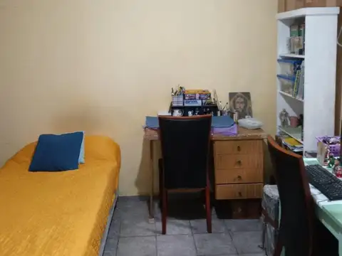 Depto Tipo Casa en Venta en Ramos Mejia, USD 49.900