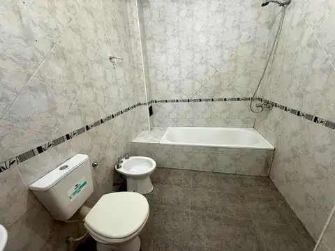 Depto Tipo Casa 2 ambientes con 1 baño