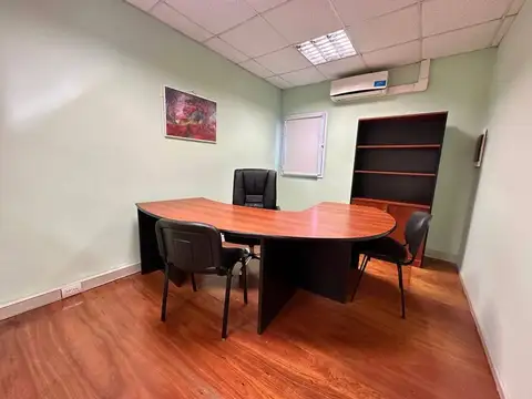 Oficina Monoambiente con 2 baños
