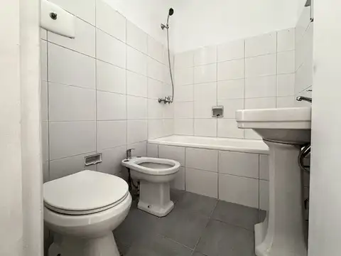 Apartamento 2 Dormitorios con Renta en Barrio Sur