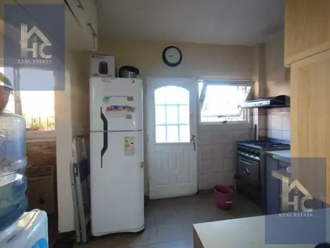 Depto Tipo Casa 5 ambientes con 2 baños
