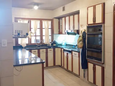 Casa en Alquiler en Salta, USD 3.000